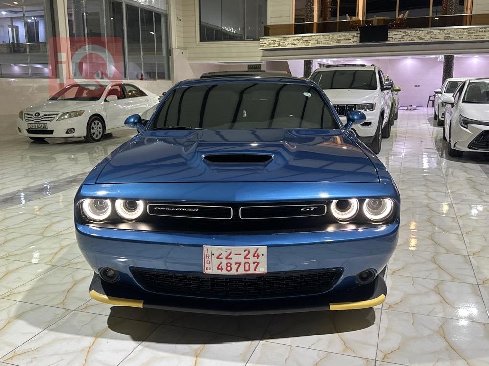 Dodge Challenger